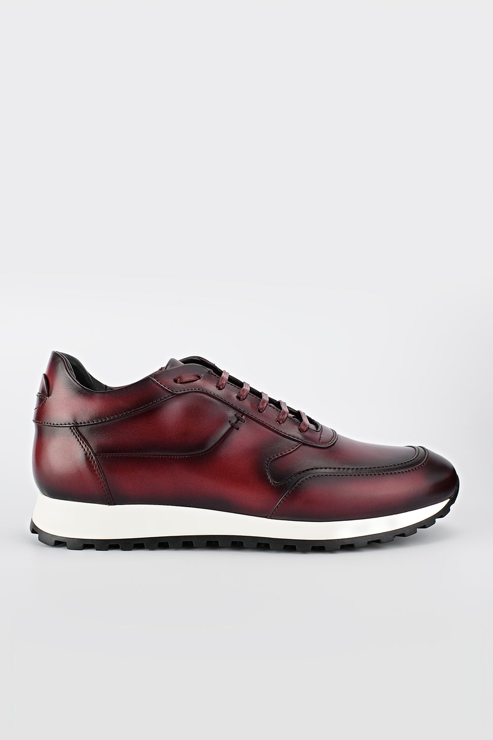 SOHO red-dusk patina runners.