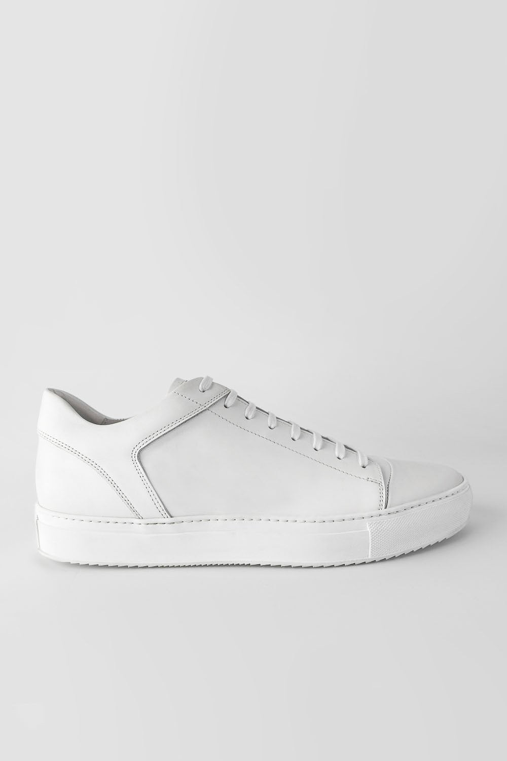 UNTAMED STREET Men White Calf-Leather Low-Top Sneakers SOHO