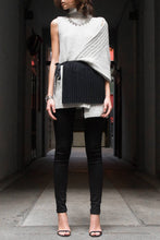 Load image into Gallery viewer, Sleeveless Ribbed Turtleneck Sweater