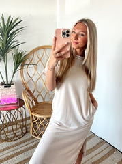 Jadelyn Basic Midi Dress