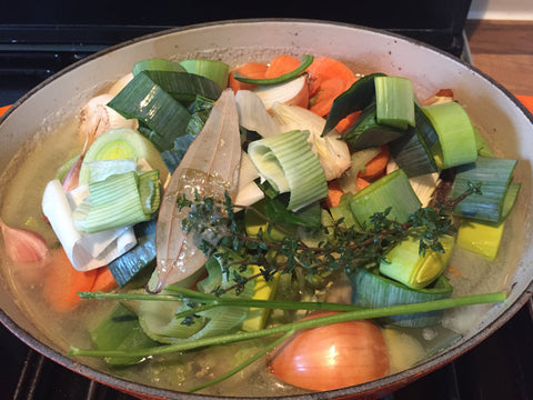 dr gus' chicken bone broth UK vegetables added