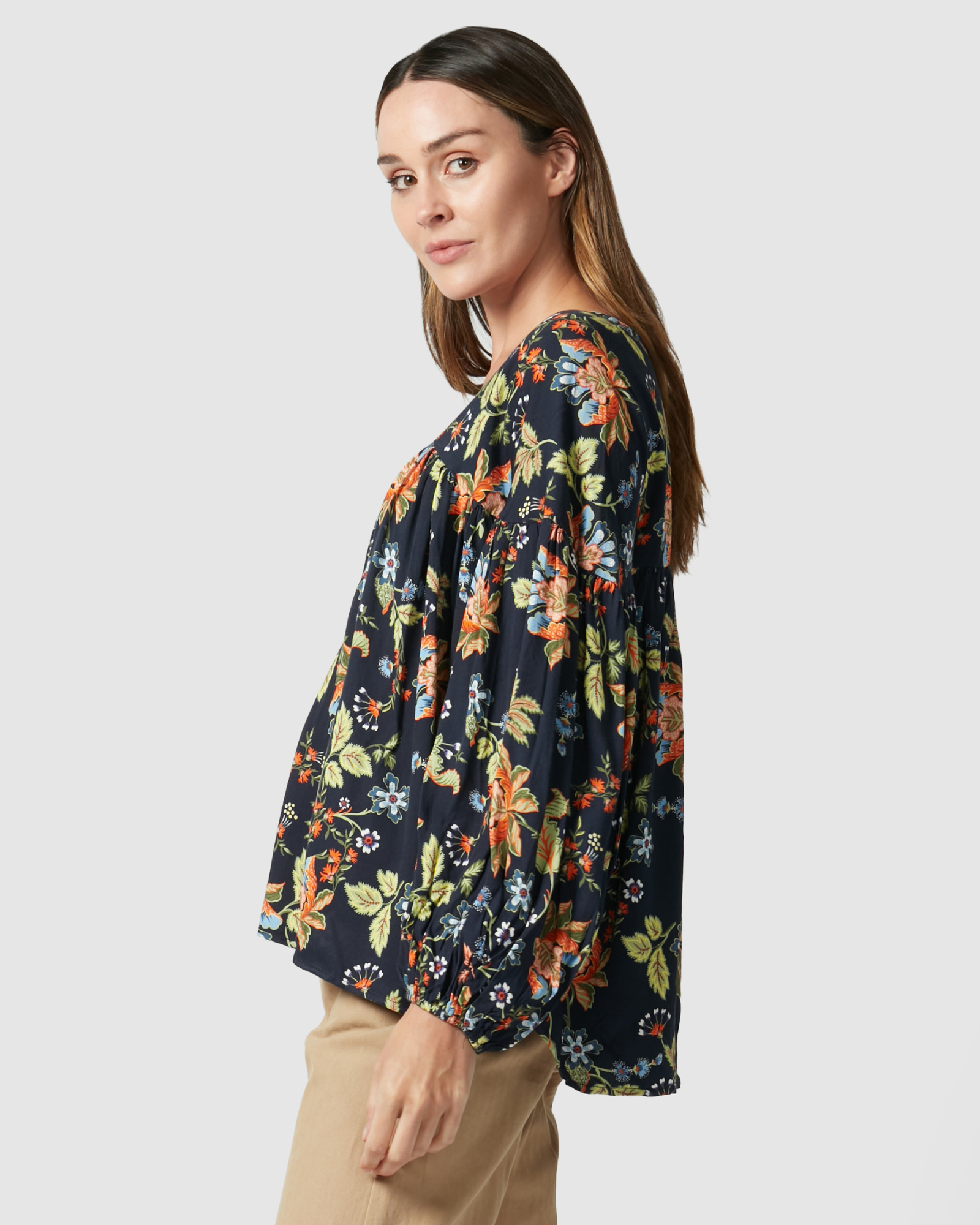 Vail Top - Navy Floral