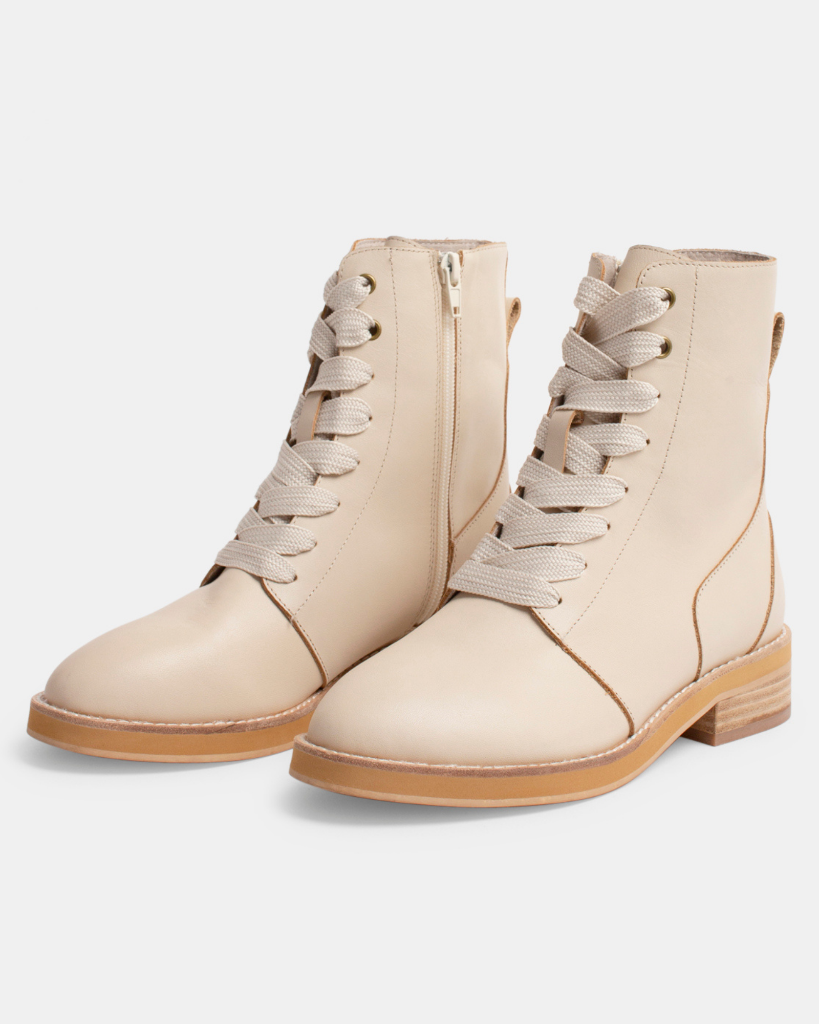 Clover Leather Boot - Almond