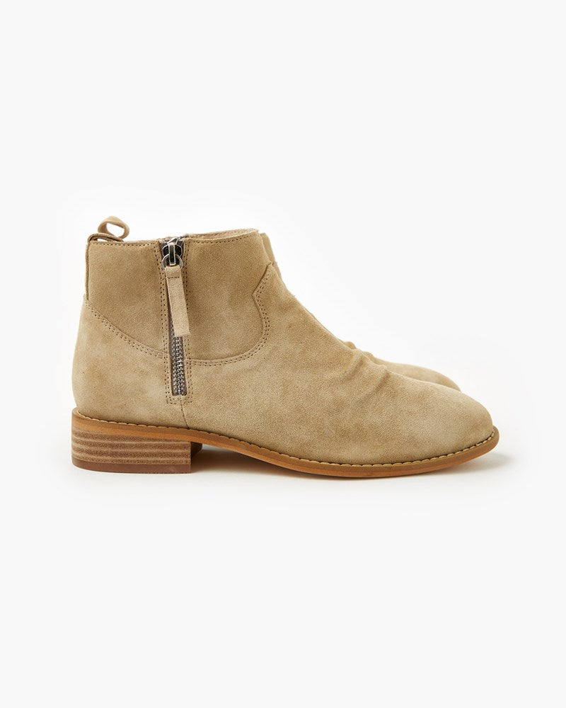 Danny Leather Boot - Ivory Suede