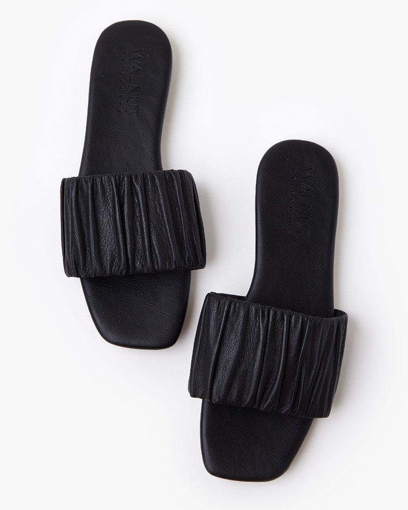 Reese Leather Slide - Black