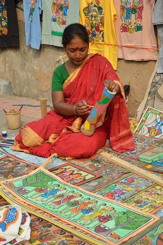 A Patua artist at the International Kolkata Book Fair