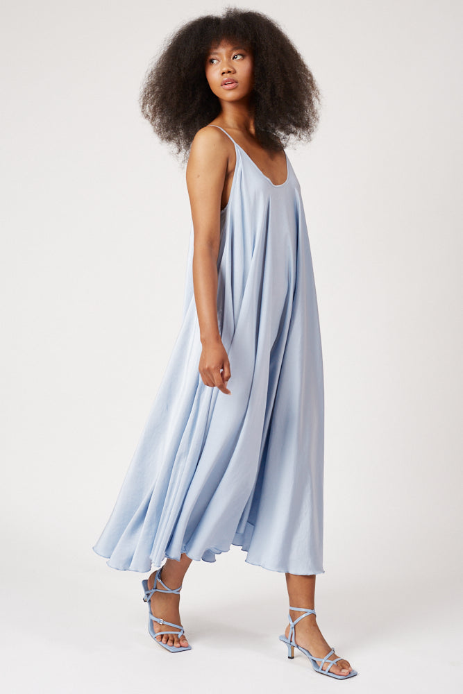 GO WITH THE FLOW OVERSIZED MAXI DRESS - POWDER BLUE – Silk & Salt
