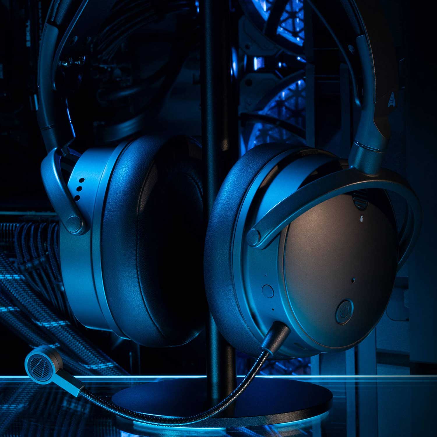 Audeze Maxwell BEST Features? Dolby Atmos, EQ settings, and more