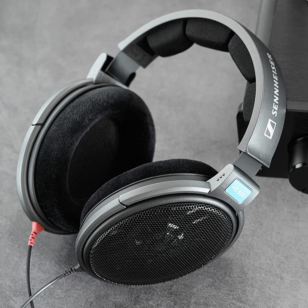 Sennheiser HD600 Open-Back Headphone