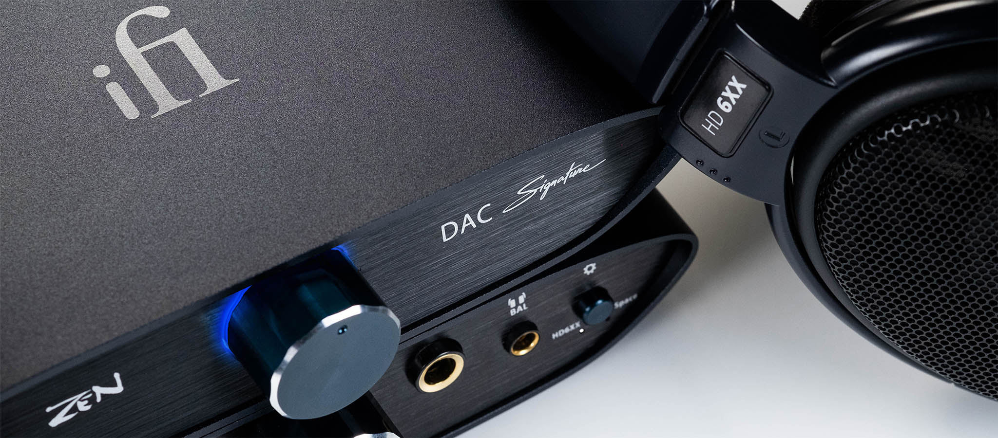 iFi Audio ZEN DAC Signature Balanced DAC / Pre Amp | HeadAmp