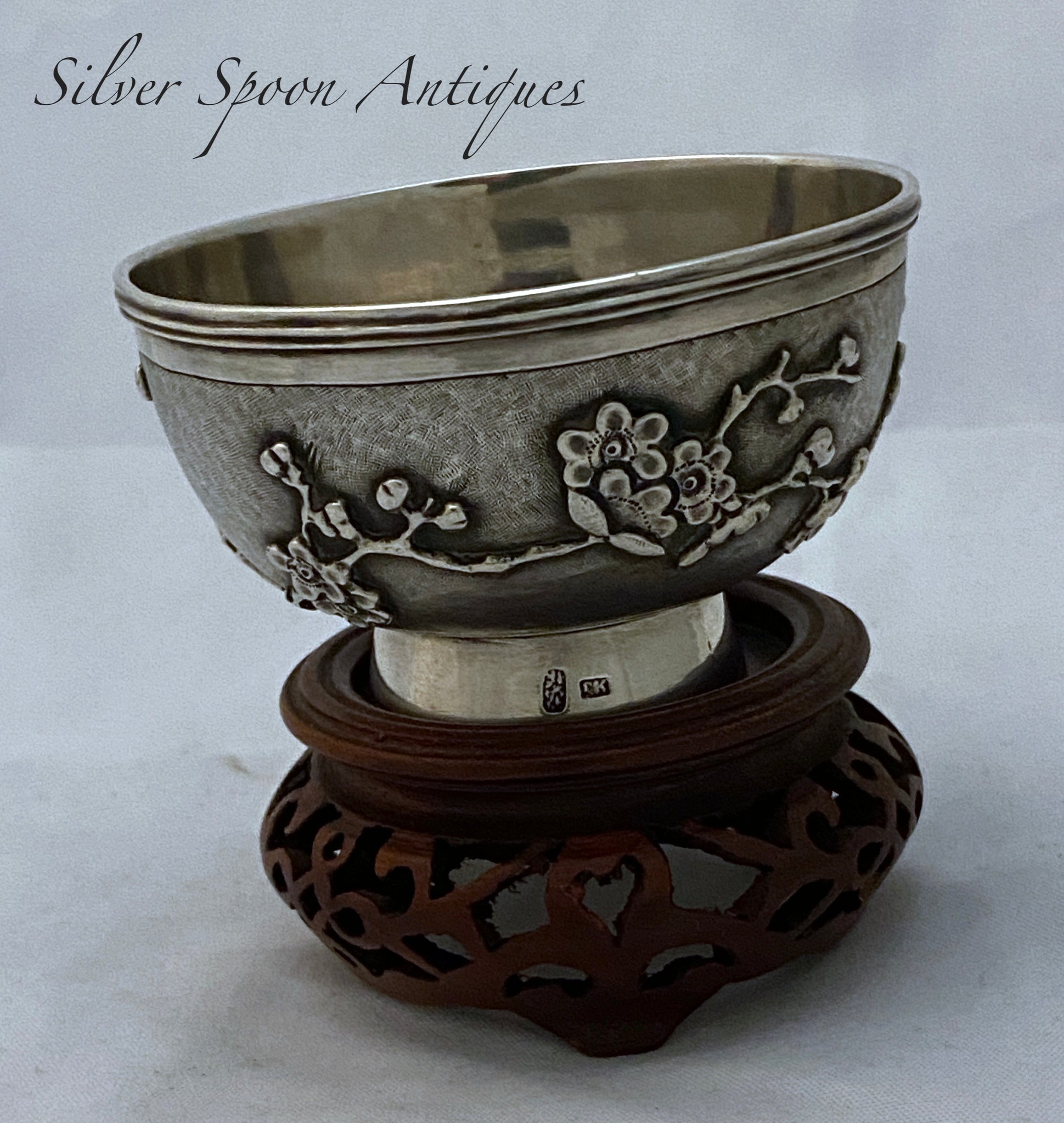 Chinese Silver Bowl (and stand), LEE KAM, Canton, 1885-1920 – Silver Spoon  Antiques