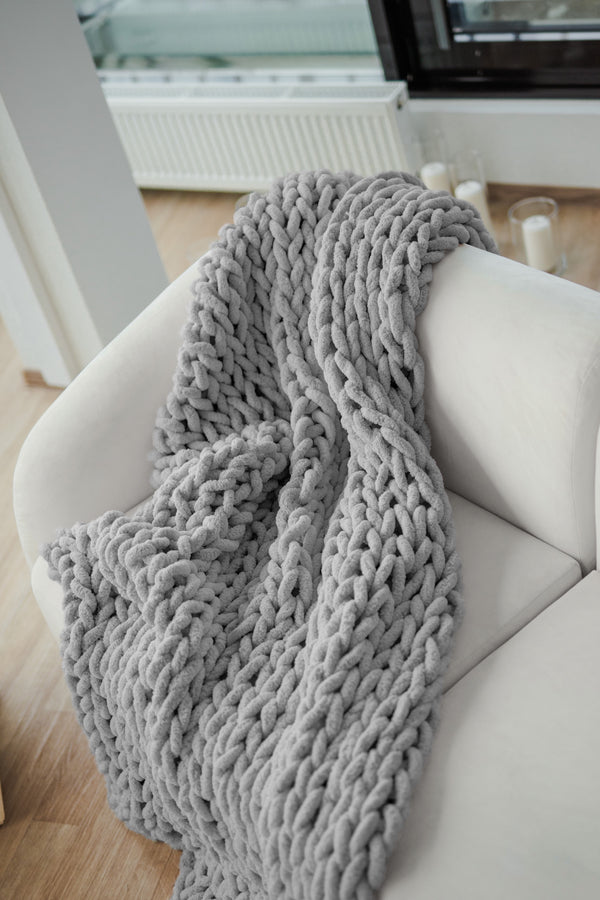Chenille Blanket Yarn 100g 80m 12ply - Grey - Discount Craft