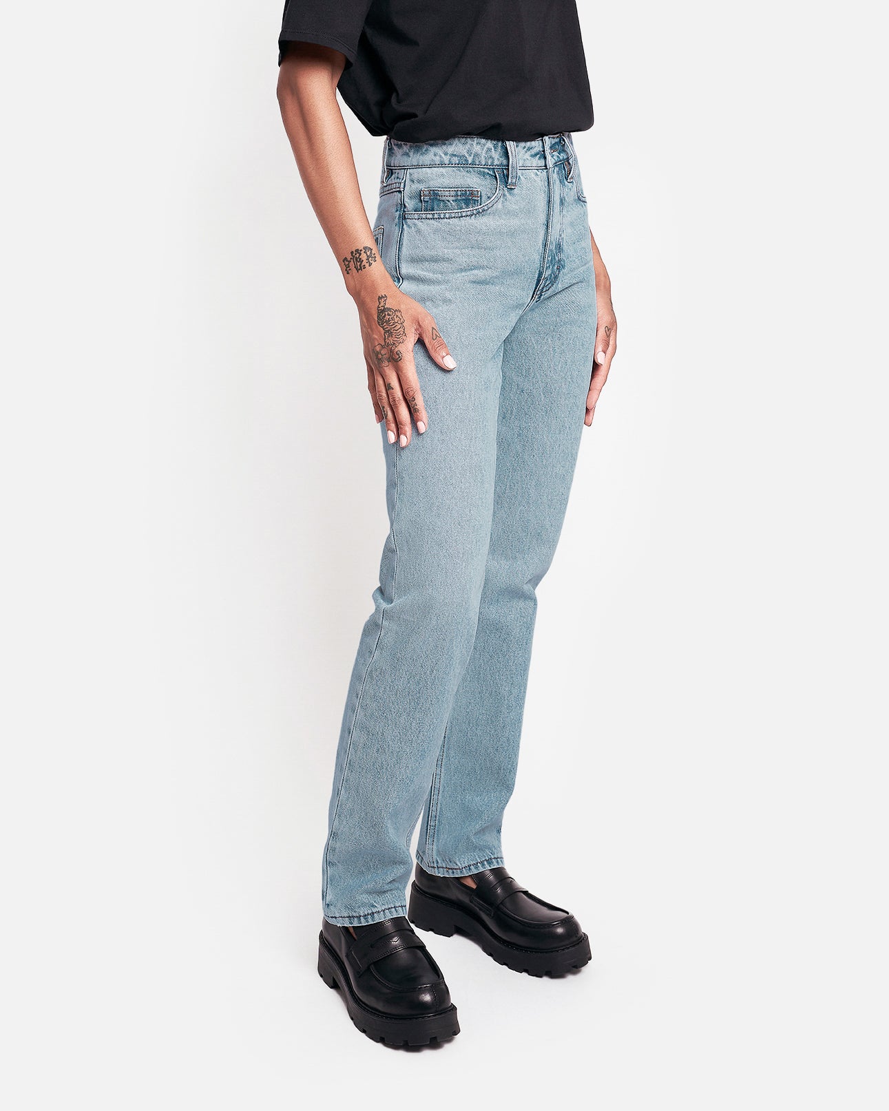 relaxed tapered fit jeans in organic mid vintage - unspun custom denim