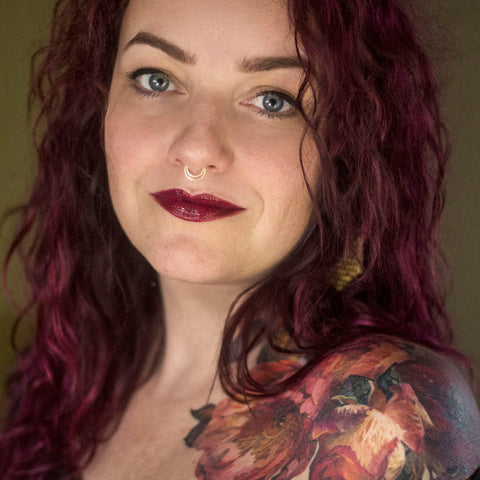 Tattoo artist, Lainey Bee