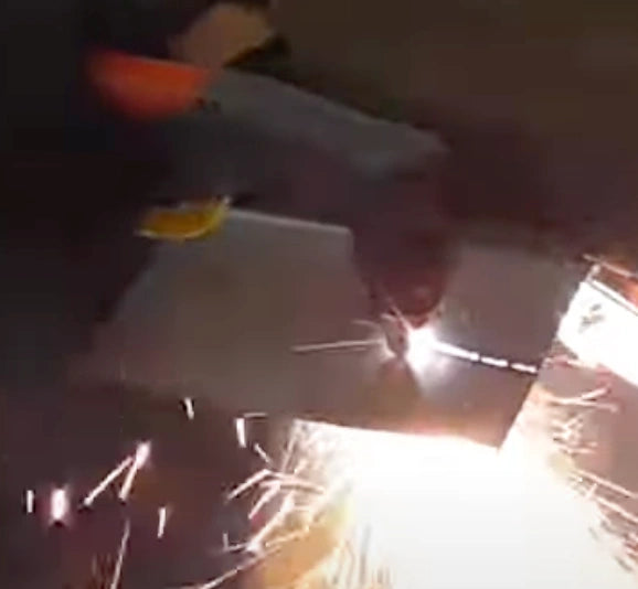 Plasma cutting process