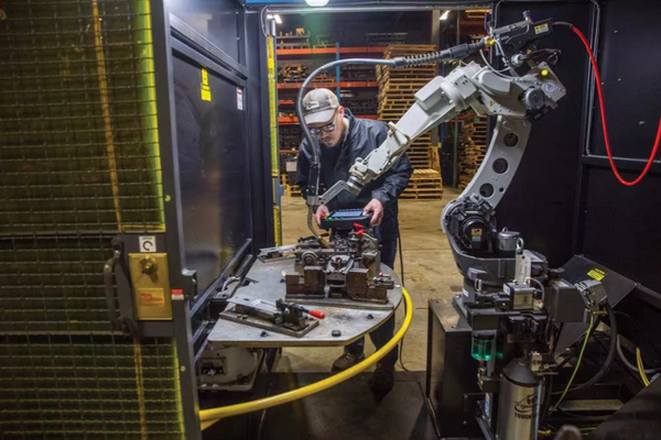 Automated Robotic Welding