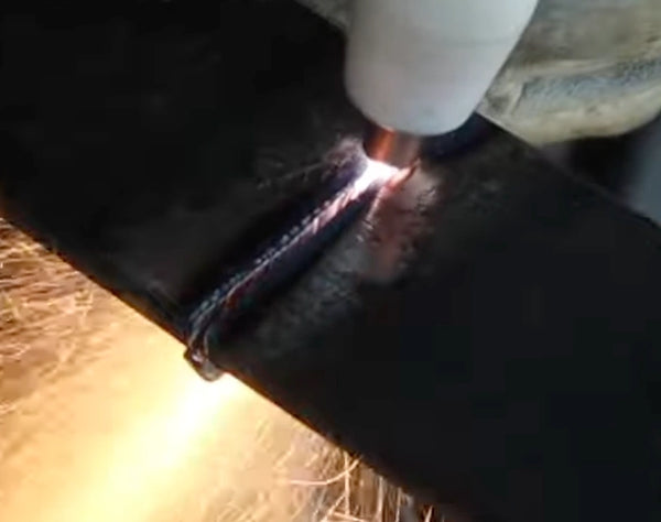 Plasma cutting with YesWelder MP200.