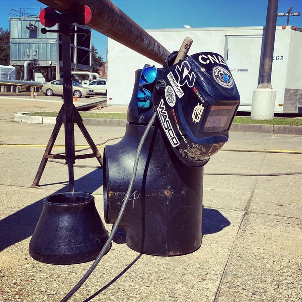 welding helmet and pipeline welding