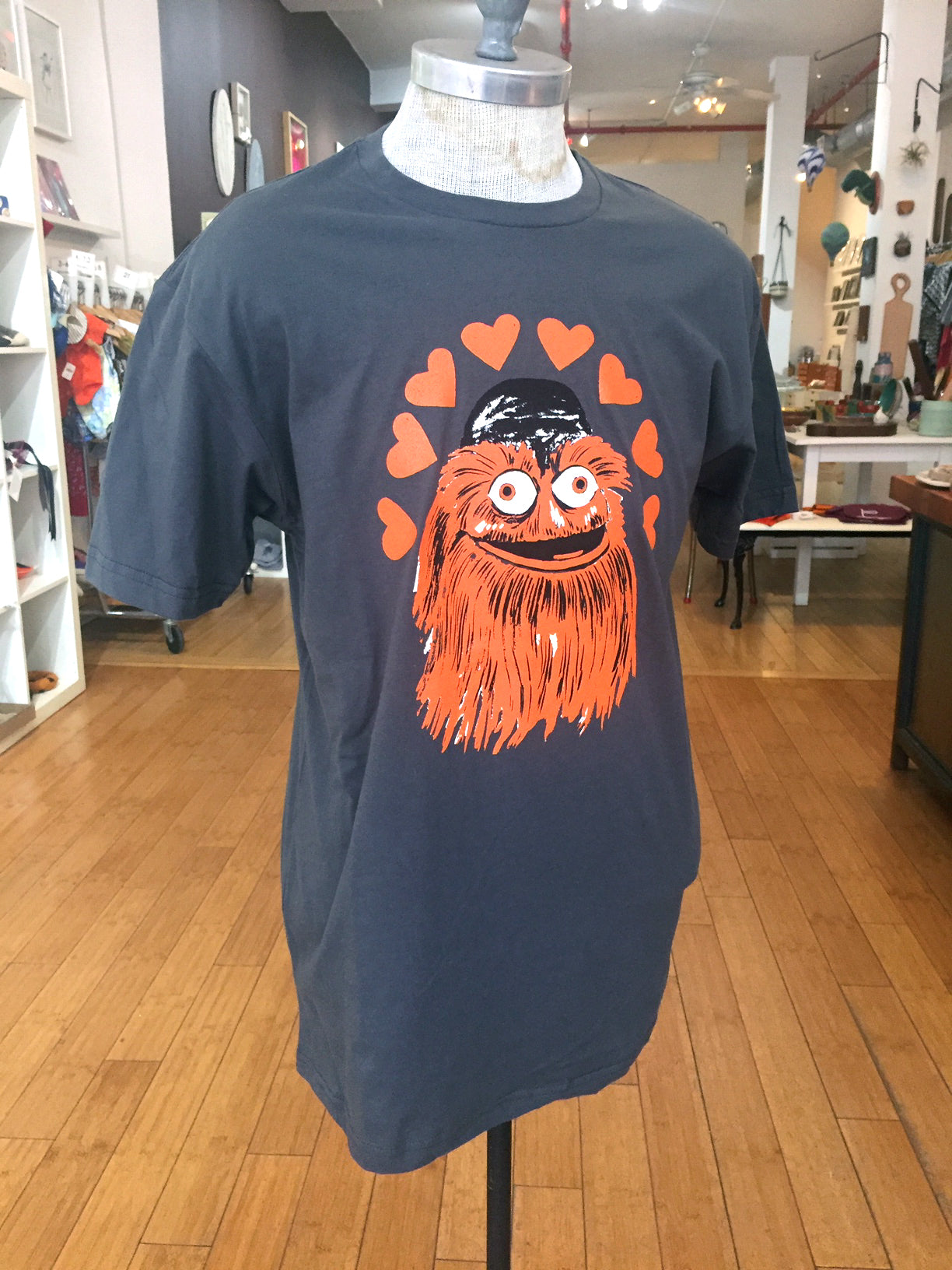 Flyers Gritty T-Shirt - Paper On Pine