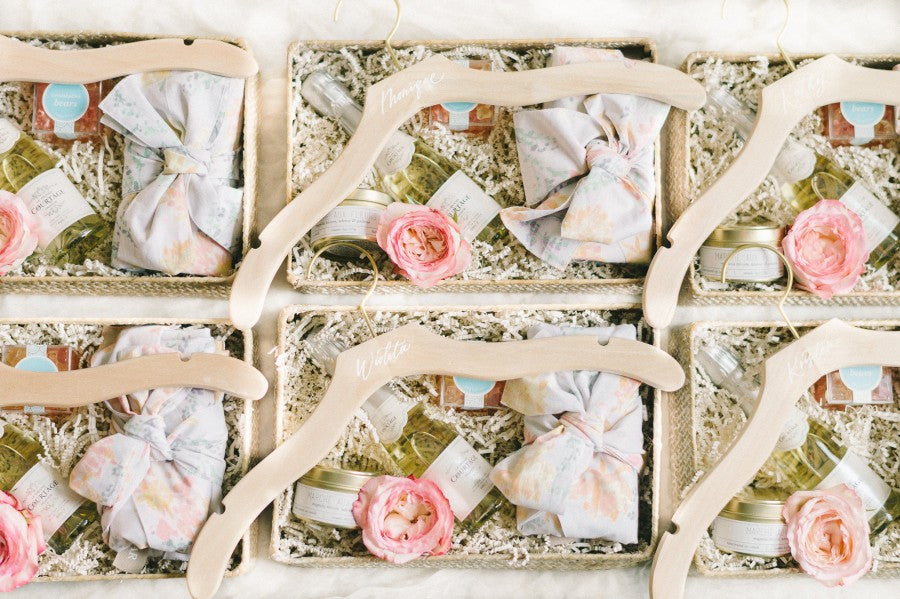 Bridal-Party-Gifts-Your-Bridesmaids-Will-Love