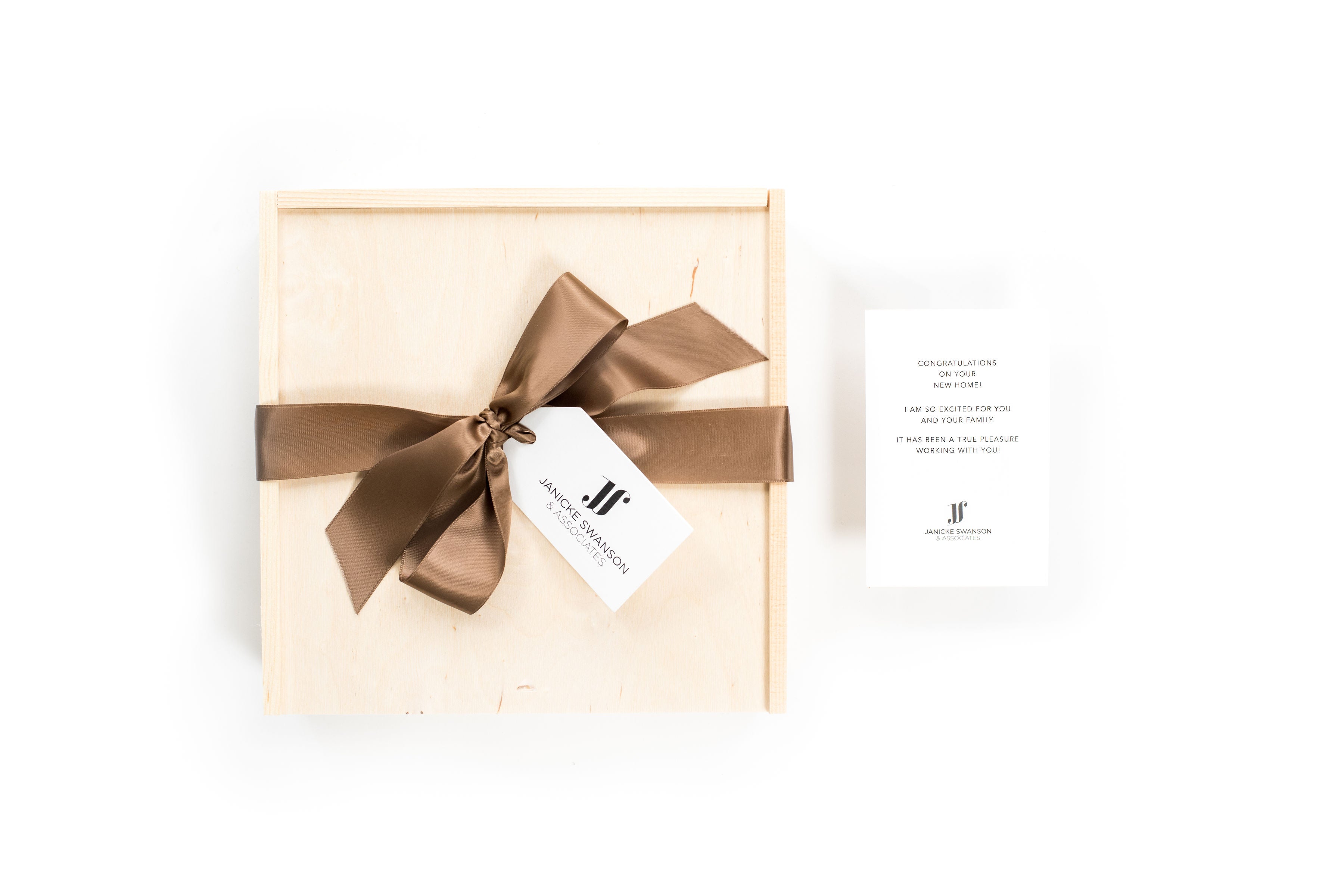 branded curated client gift boxes