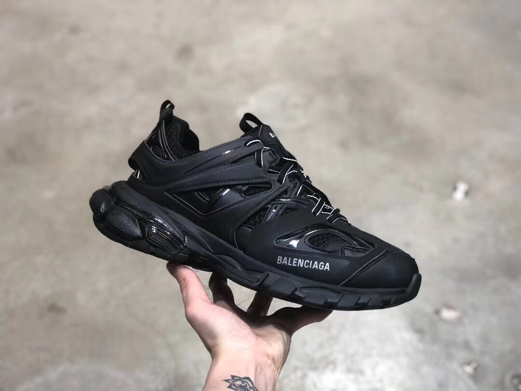 balenciaga black track