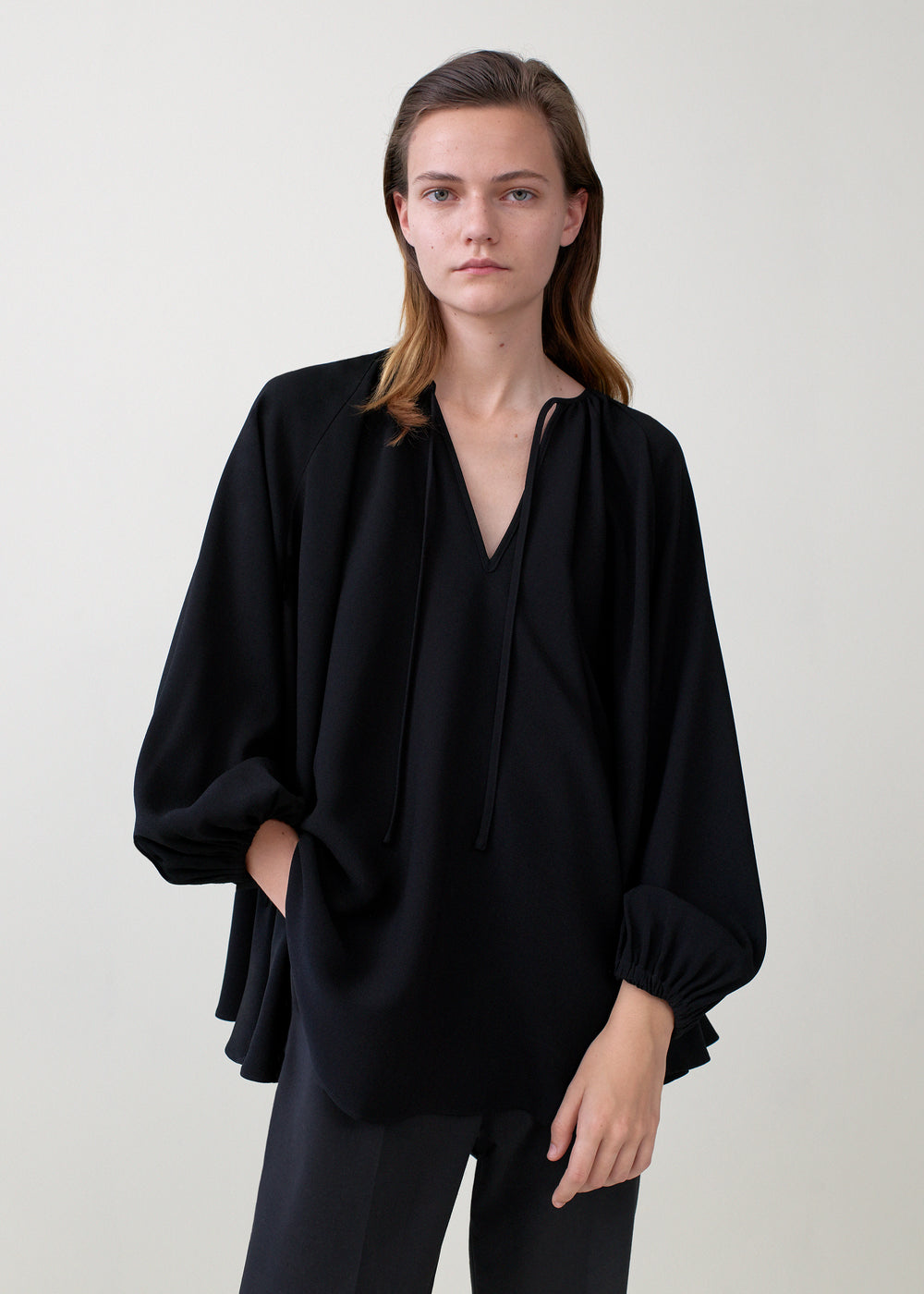 Peasant Blouse in Stretch Crepe - Black - CO
