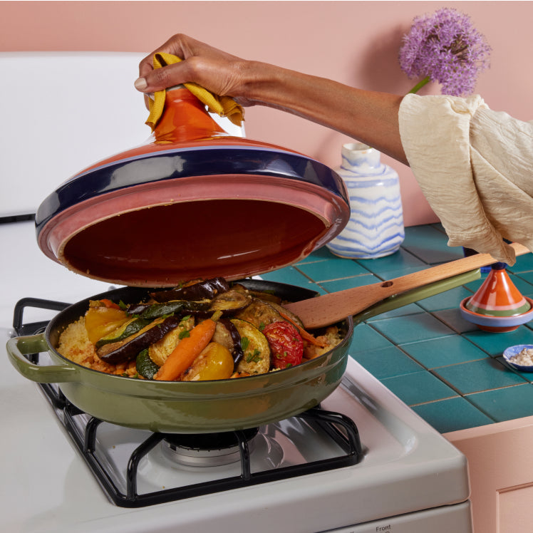 Chef's Classic™ Enameled 2-in-1 Cast Iron Multipurpose Set