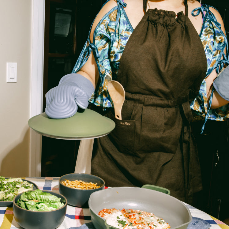 Our Place kitchen linen review: From oven mitts to aprons