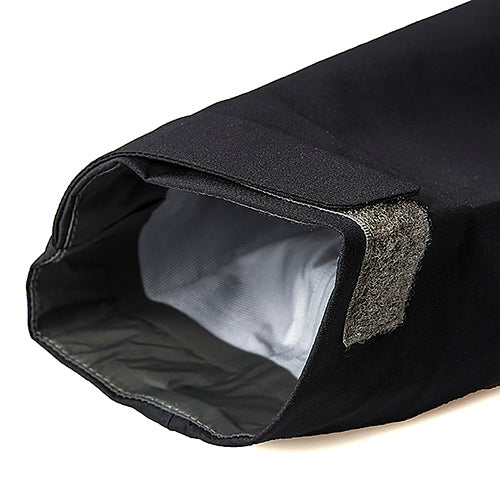 vector-black-cuff-detail.jpg vector-black-cuff-detail.jpg