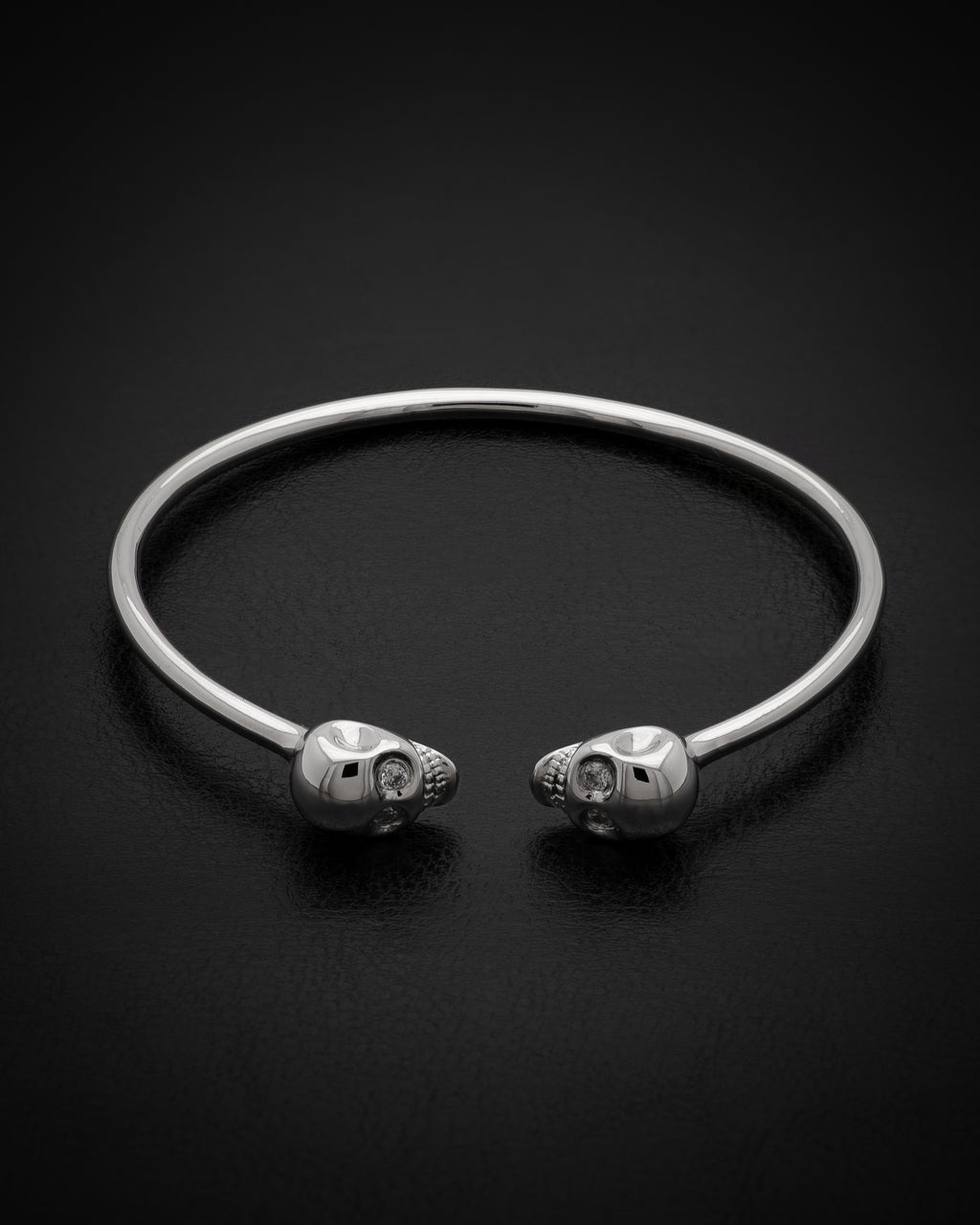 Twin skull bangle / White gold – Jacob Posh