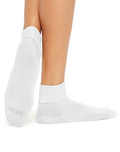 871/3 - Hanes Women`s ComfortSoft Cuff Socks 3-Pack