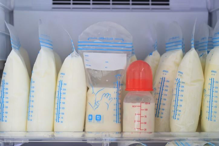 ambición Entrelazamiento carrera Conservación de la leche materna: cómo almacenarla
