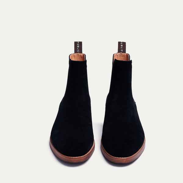 Sonoma Goods For Life Cassi Women's Chelsea Boots for $13.99 (Reg $69.99)!