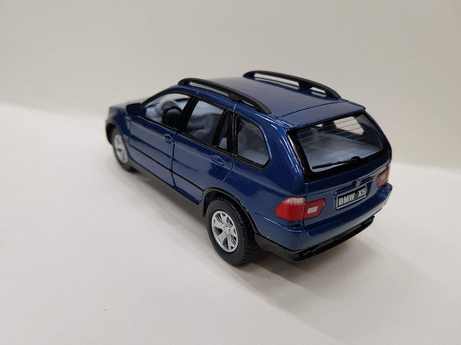 bmw x5 diecast model