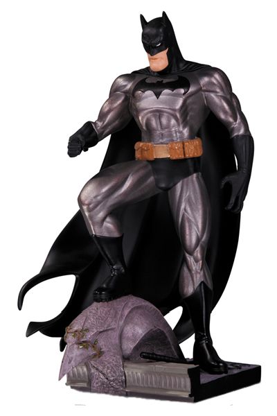 Batman by Jim Lee Metallic Mini Statue – Comics Etc.