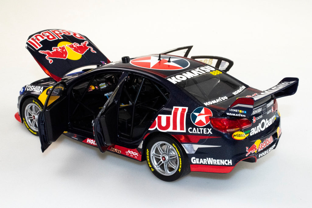 Biante B18H15L 1/18 Holden VF Commodore V8 Red Bull Racing Australia Lowndes/Richards No.888 2015 Bathurst 1000 Winner