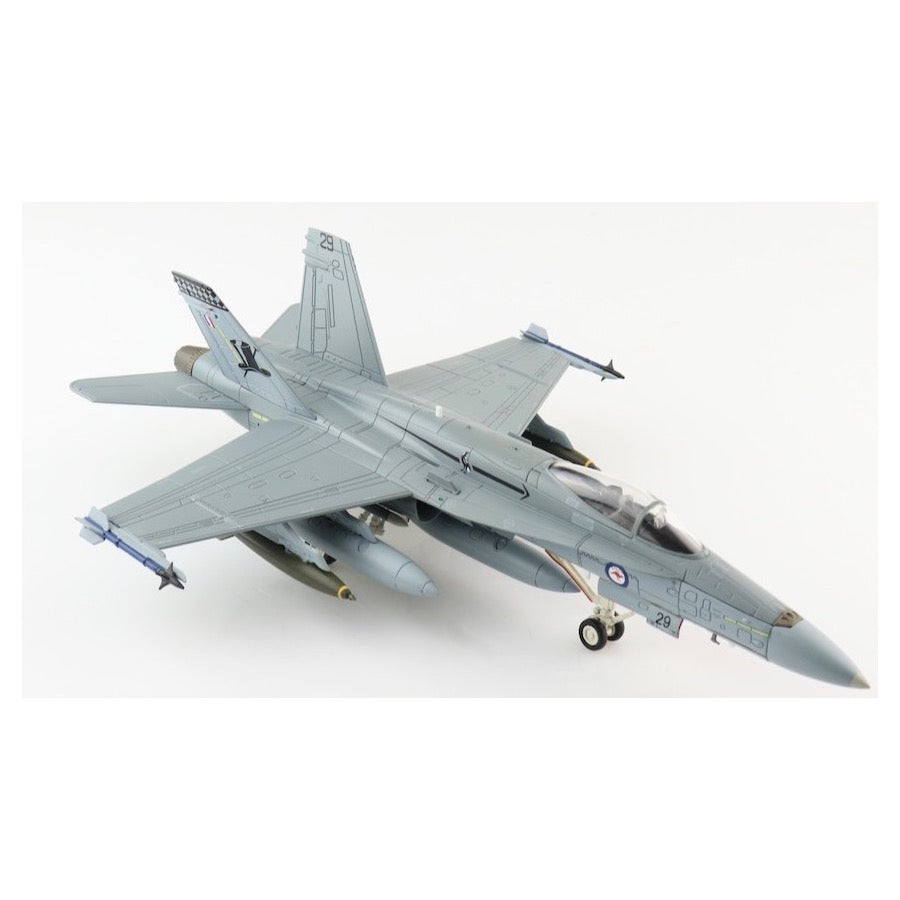 Hobby Master 3573 1/72 F/A-18A Hornet Top Hat A21-29 75 Sqn. RAAF 1990