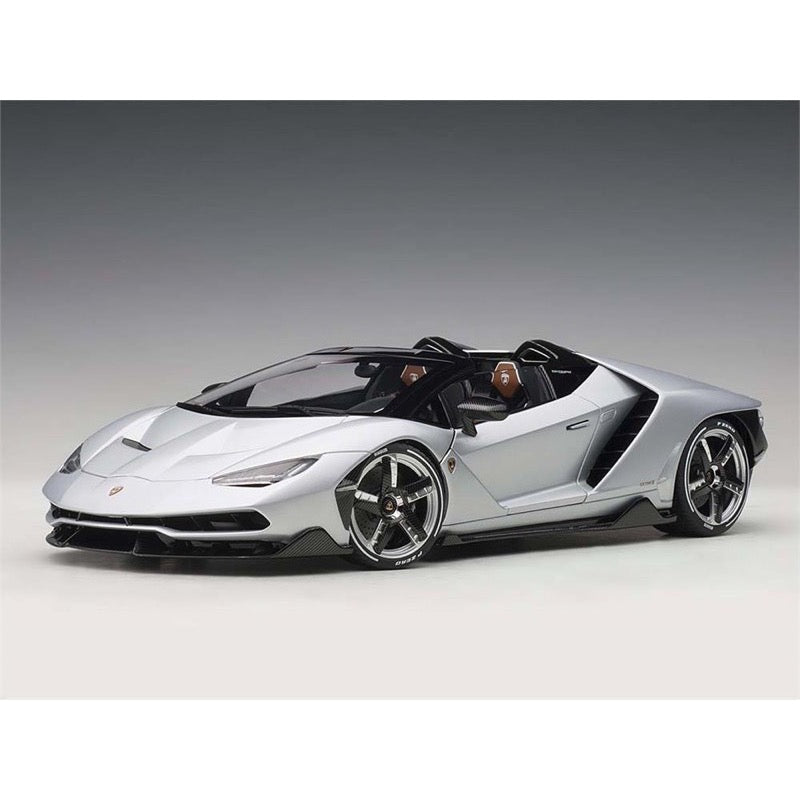 AutoArt 79116 1/18 Lamborghini Centenario Roadster Argento Centenario/Matt Metallic Silver