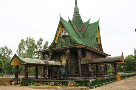 Wat Pa Maha Chedi Kaew, also known as the Temple of a Million Bottles