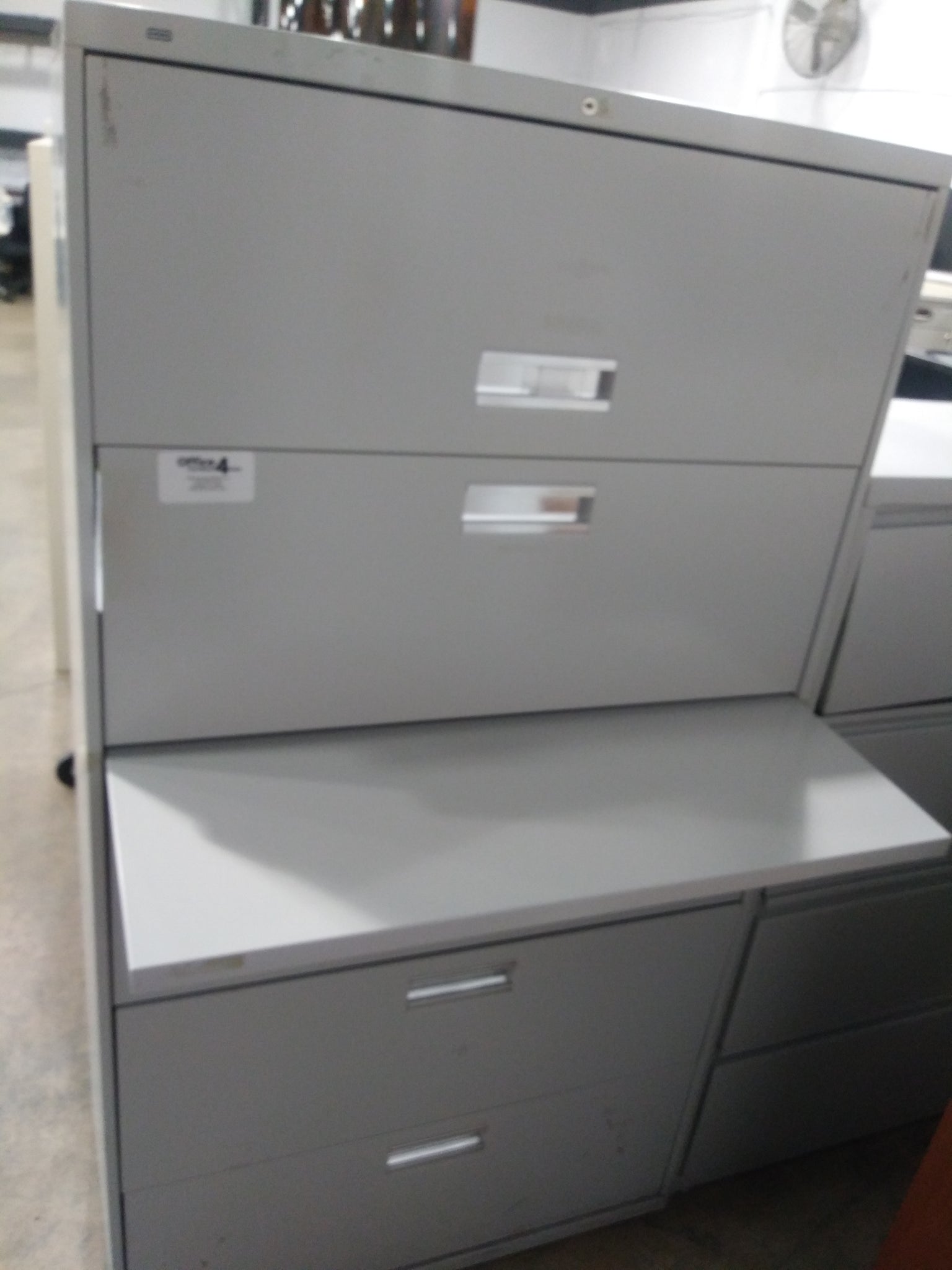 Pre Owned Hon 36 Wide 5 Drawer Lateral File Light Putty Office