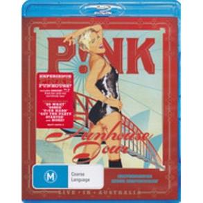 funhouse tour: live in australia (blu-ray)