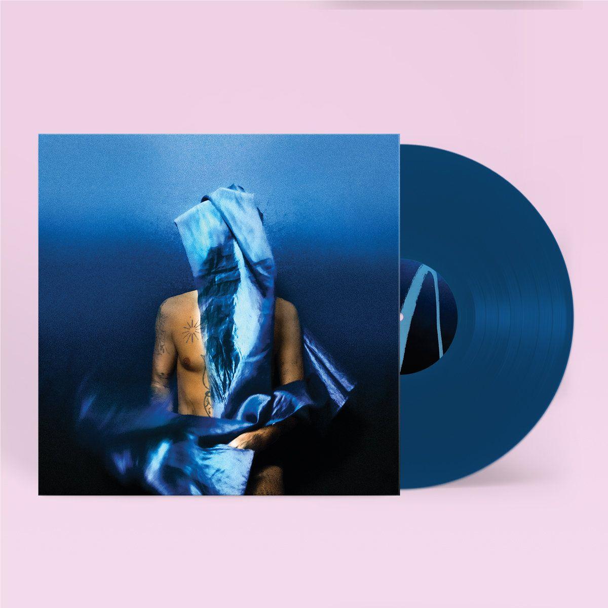 flying wig (limited opaque blue vinyl)