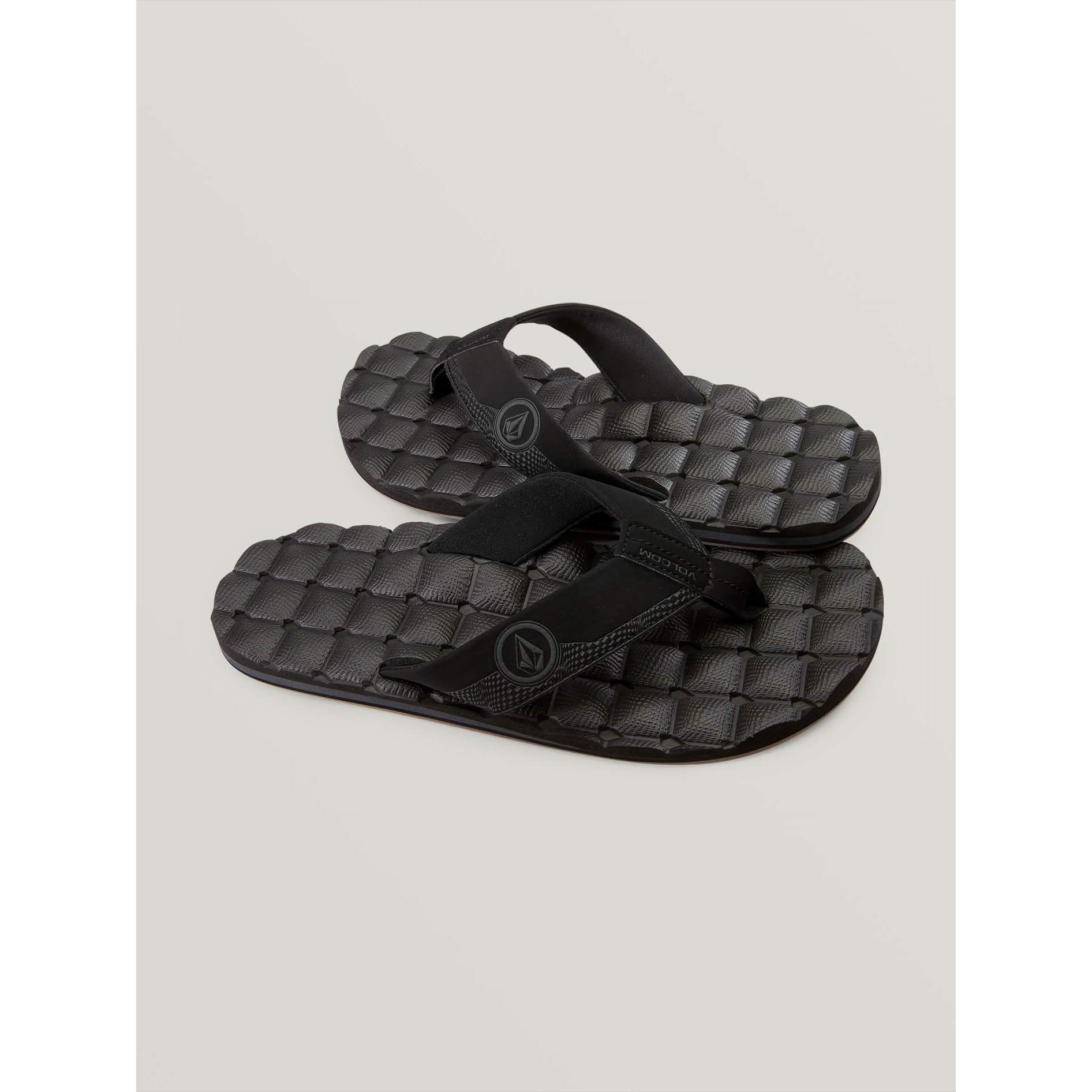 recline open sandals