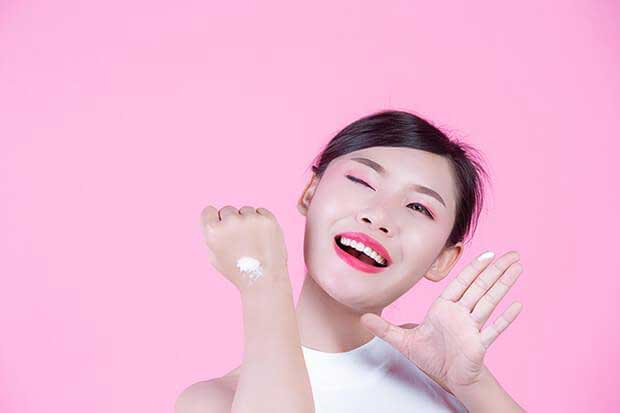 Los mejores productos cosméticos coreanos para el cuidado de la piel para pieles propensas al acné, espinillas con imperfecciones, no comedogénicos, k beauty world