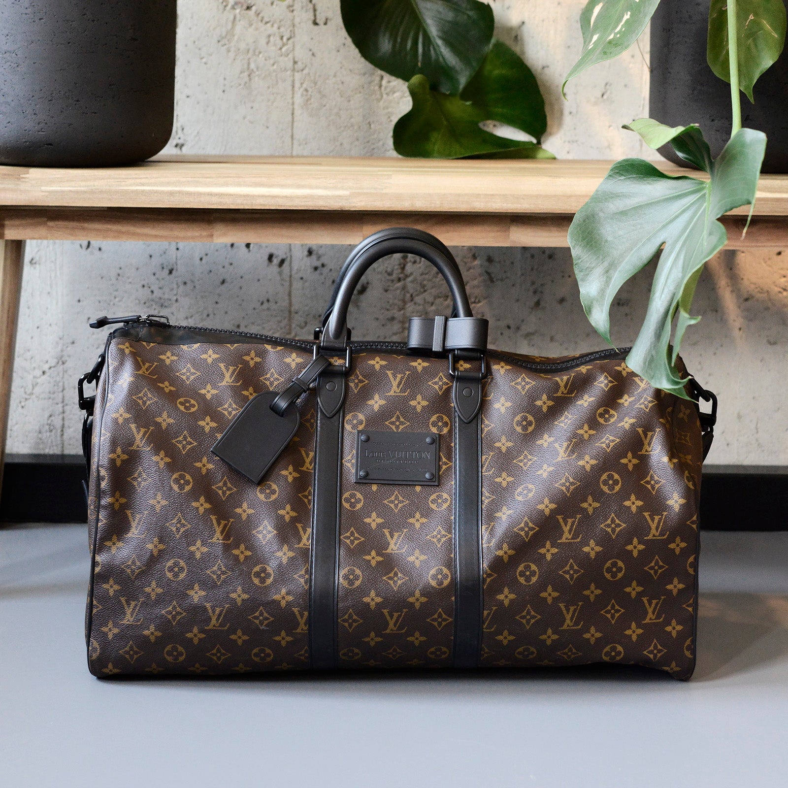 Louis Vuitton en LinkedIn: The Keepall, an iconic shape. As one of Louis  Vuitton's most recognizable…