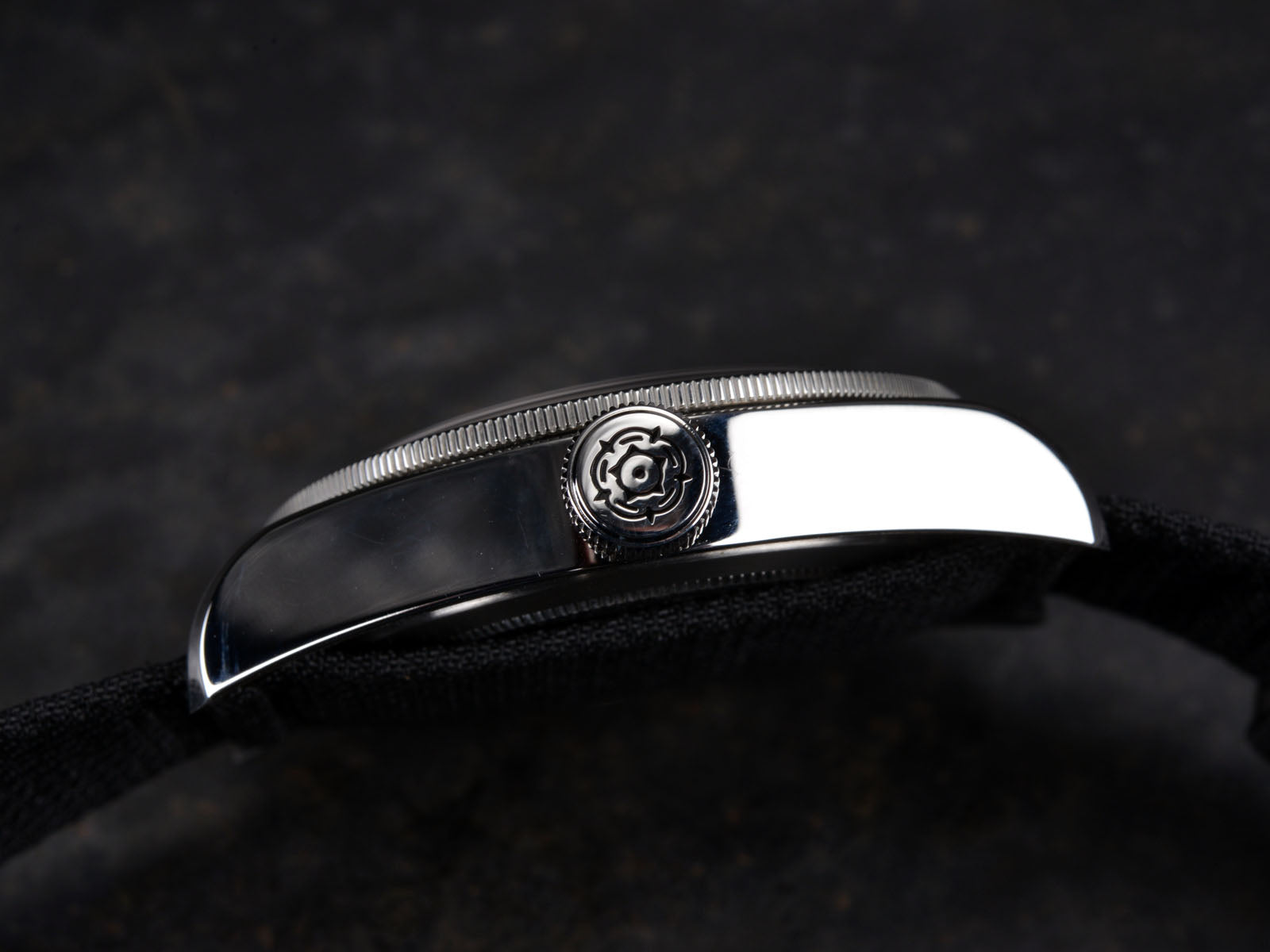 The New Tudor Heritage Black Bay Black 7922