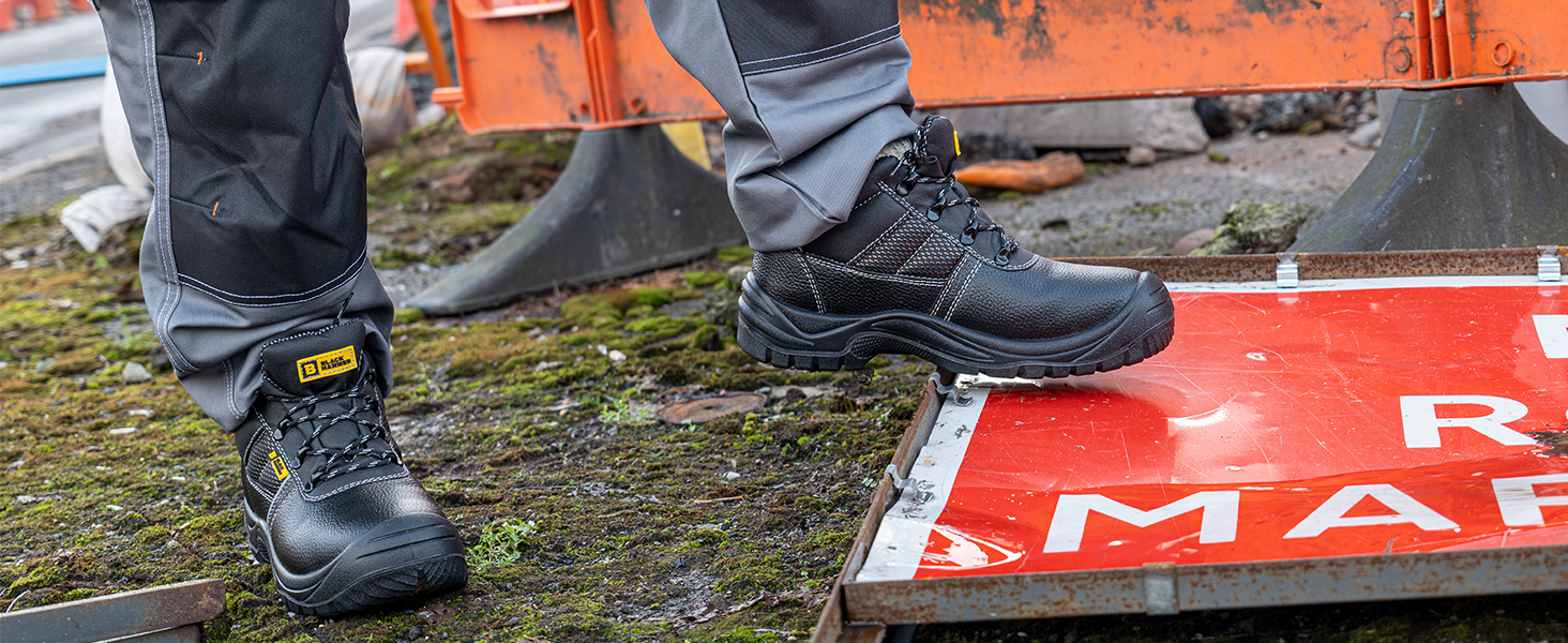 Men’s Leather Work Boots