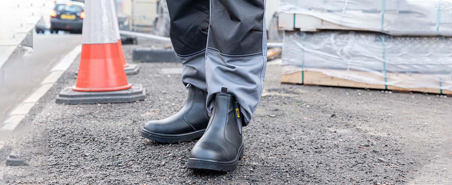 Men’s Slip on Chelsea Boots