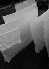 keep white laundry white with vinegar